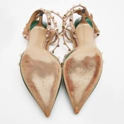 Pre Owned Valentino Green/Beige Patent and Leather Rockstud Pumps Size 39