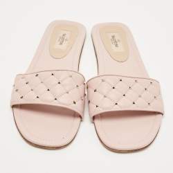 Pre Owned Valentino Pink Quilted Leather Rockstud Spike Slide Flats Size 40