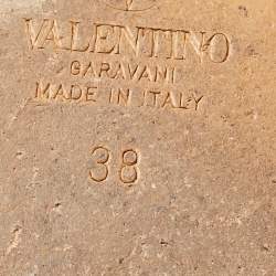 Pre Owned Valentino Black Leather Rockstud Pumps Size 38