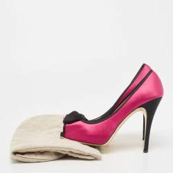 Pre Owned Valentino Pink/Black Satin Flower Applique Peep Toe Pumps Size 38.5