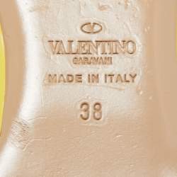 مملوكة مسبقًا Valentino Yellow Patent Leather Rockstud Ballet Flats Size 38