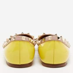 مملوكة مسبقًا Valentino Yellow Patent Leather Rockstud Ballet Flats Size 38