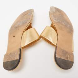 Pre Owned Valentino Gold Leather One Stud Thong Flats Size 38