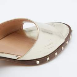 Pre Owned Valentino Gold Patent Leather Soul Rockstud Ankle Strap Block Heel Sandals Size 38