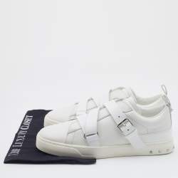 مملوكة مسبقًا حذاء رياضي فالنتينو روكستد جلد وردي/أبيض عنق منخفض مقاس 37.5