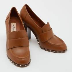Pre Owned Valentino Brown Leather Rockstud Loafer Pumps Size 38.5
