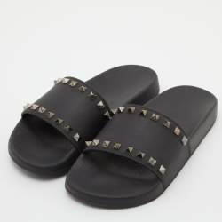 Pre Owned Valentino Black Rubber Rockstud Slides Size 38