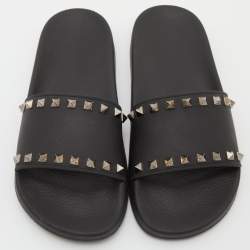 Pre Owned Valentino Black Rubber Rockstud Slides Size 38