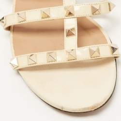 Pre Owned Valentino Off White Patent Leather Rockstud Flat Slides Size 36