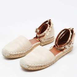 مملوكة مسبقًا Valentino Cream Leather Rockstud Espadrille Ankle Strap Flats Size 38