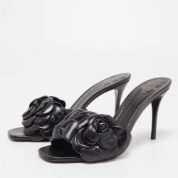 Pre Owned Valentino Black Flower Detail Leather Slide Sandals Size 39