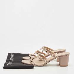 Pre Owned Valentino Beige Leather Rockstud Slide Sandals Size 40.5