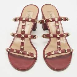 Pre Owned Valentino Burgundy Leather Rockstud Slide Sandals Size 39