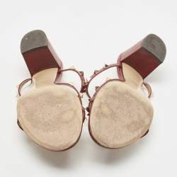 Pre Owned Valentino Burgundy Leather Rockstud Slide Sandals Size 39