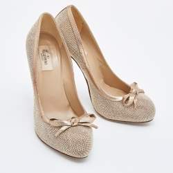 Pre Owned Valentino Pink Leather Crystal Embellished Pumps Size 39