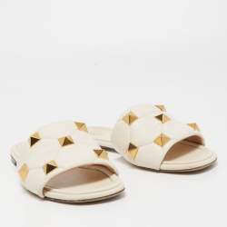 Pre Owned Valentino Cream Quilted Leather Roman Stud Flat Slides Size 40.5