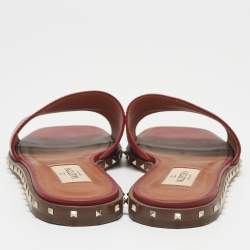 Pre Owned Valentino Burgundy Leather Soul Rockstud Flat Slides Size 36