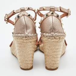 Pre Owned Valentino Metallic Gold Leather Rockstud Ankle Strap Wedge Espadrille Sandals Size 37
