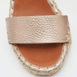 Pre Owned Valentino Metallic Gold Leather Rockstud Ankle Strap Wedge Espadrille Sandals Size 37