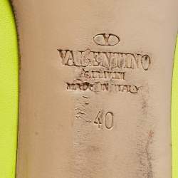 Pre Owned Valentino Green Leather Rockstud Pumps Size 40