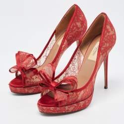 Pre Owned Valentino Red Satin and Lace Platform Peep Toe Pumps Size 39
