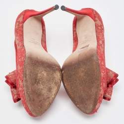 Pre Owned Valentino Red Satin and Lace Platform Peep Toe Pumps Size 39