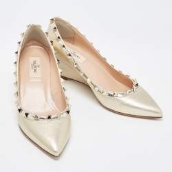 Pre Owned Valentino Metallic Gold Leather Rockstud  Wedge Pumps Size 37