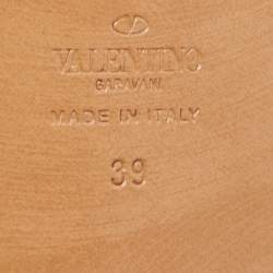 Pre Owned Valentino Rose Gold Leather Soul Rockstud Slide Sandals Size 39