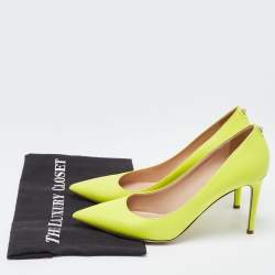 Pre Owned Valentino Green Leather Pointed Toe Pumps Size 40