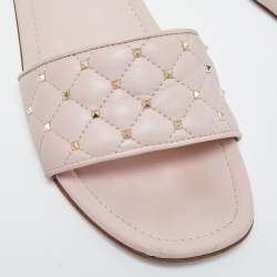 Pre Owned Valentino Pink Quilted Leather Rockstud Flat Slides Size 39.5