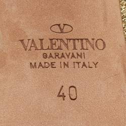 Pre Owned Valentino Gold Leather and Woven Fabric Rockstud Strappy Pointed Toe Pumps Size 40