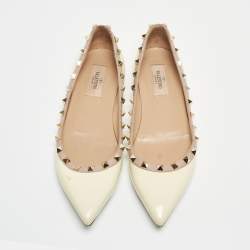 Pre Owned Valentino Cream Leather and Patent Rockstud Ballet Flats Size 38