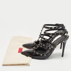 مملوكة مسبقًا Valentino Black Patent and Leather Rockstud Pumps Size 39