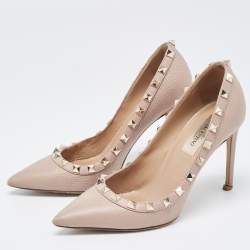 Pre Owned Valentino Beige Leather Rockstud Pumps Size 35