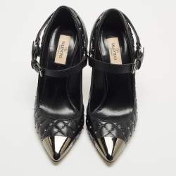 مملوكة مسبقًا Valentino Black  Quitted Leather Pointed Toe Rockstud Pumps Size 38