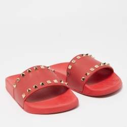 Pre Owned Valentino Red Rubber Rockstud Slides Size 38