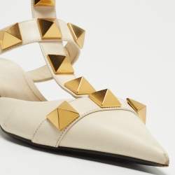 Pre Owned Valentino Cream Leather Roman Stud Ankle Strap Pumps Size 38.5
