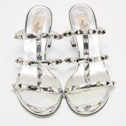 Pre Owned Valentino Silver Leather Rockstud Slides Size 38