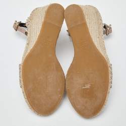 مملوكة مسبقًا صندل إسبادريل فالنتينو جلد وردي فاتح روكستد بحزام للكاحل كعب روكي مقاس 37