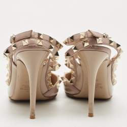 Pre Owned Valentino Beige Leather and Patent Leather Rockstud Pumps Size 39.5