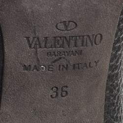 Pre Owned Valentino Black Leather Rolling Rockstud Pointed Toe Pumps Size 36