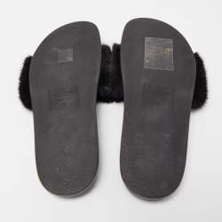Pre Owned Valentino Black Fur Rockstud Flat Slides Size 40