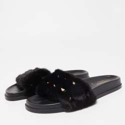 Pre Owned Valentino Black Fur Rockstud Flat Slides Size 40
