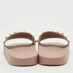 Pre Owned Valentino Beige Rubber Rockstud Slide Flats Size 40
