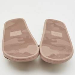 Pre Owned Valentino Beige Rubber Rockstud Slide Flats Size 40