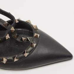 مملوكة مسبقًا Valentino Black Leather Rockstud  Pumps Size 38.5