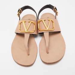 Pre Owned Valentino Light Pink Leather Escape V logo Flat Sandals Size 37.5