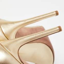 Pre Owned Valentino Gold Leather Pointed Toe Pumps Size 37