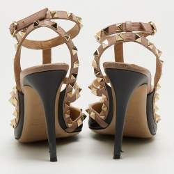 Pre Owned Valentino Black/Beige Leather Rockstud Pumps Size 39