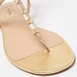 Pre Owned Valentino Metallic Gold Leather Rockstud Thong Flats Size 38.5
